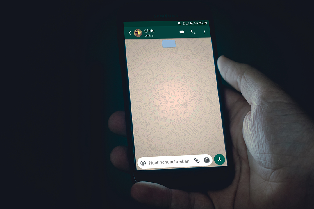 Recurso que permite esconder status 'online' deve chegar ao WhatsApp em breve